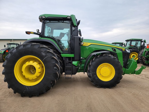 2023 John Deere 8R 370 Tractor