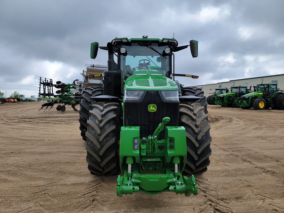 2023 John Deere 8R 370 Tractor