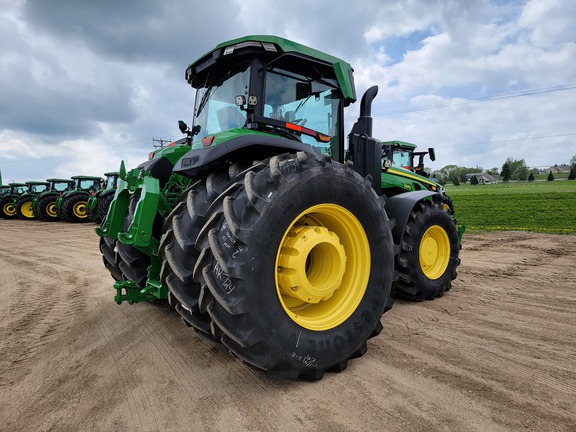 2023 John Deere 8R 370 Tractor