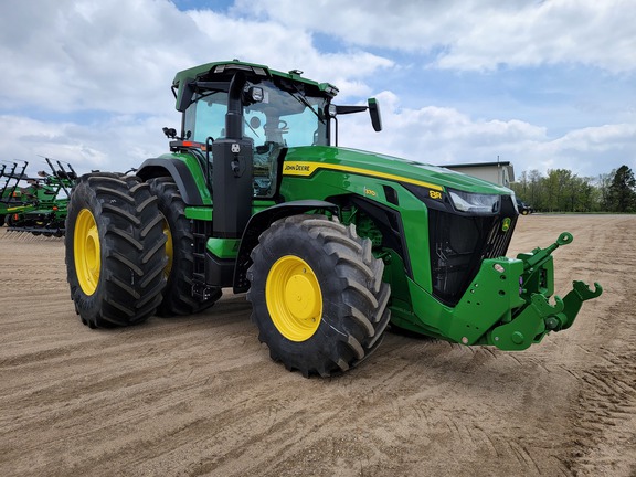 2023 John Deere 8R 370 Tractor