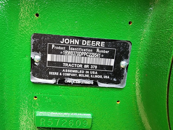 2023 John Deere 8R 370 Tractor