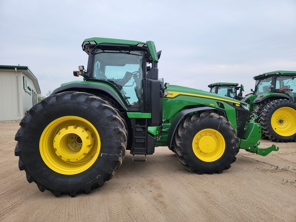 2023 John Deere 8R 410 Tractor