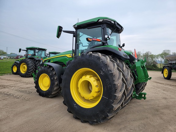 2023 John Deere 8R 410 Tractor