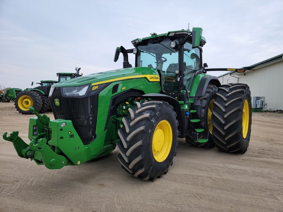 2023 John Deere 8R 410 Tractor