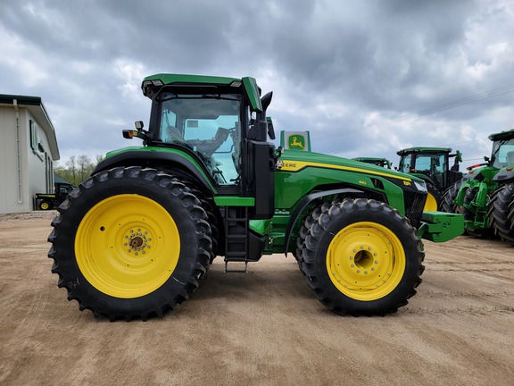 2023 John Deere 8R 410 Tractor