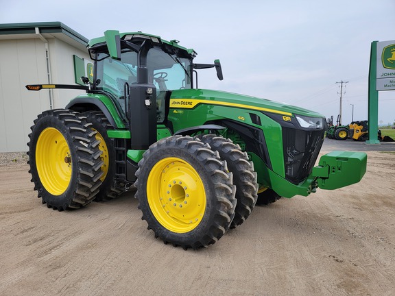 2023 John Deere 8R 410 Tractor