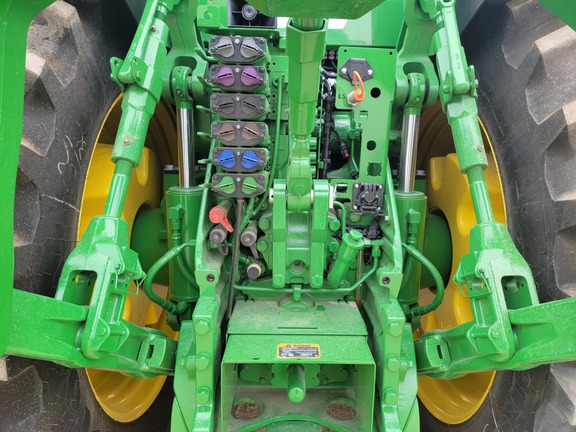 2023 John Deere 8R 410 Tractor