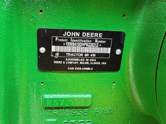 2023 John Deere 8R 410 Tractor