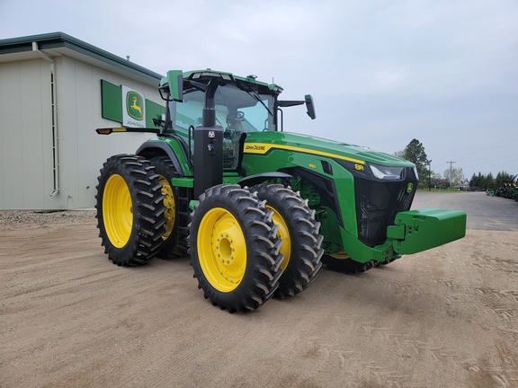 2023 John Deere 8R 410 Tractor