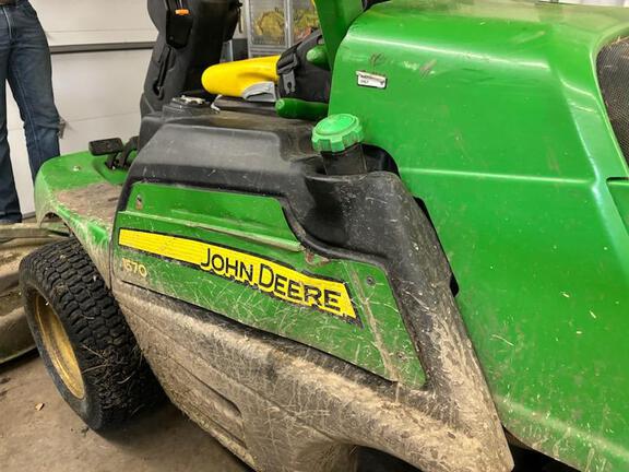 2021 John Deere 1570 Mower/Front Deck