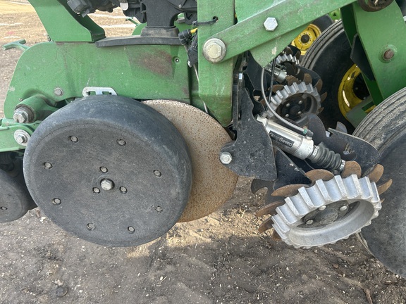 2006 John Deere DB80 Planter