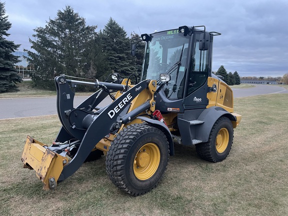 2022 John Deere 324L Compact Utility Loader