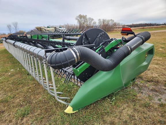 2022 John Deere RD45F Header Combine