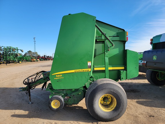 2013 John Deere 569 Baler/Round