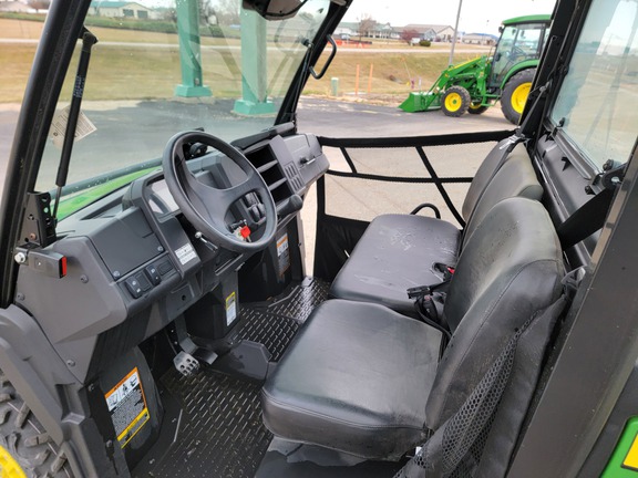 2023 John Deere XUV 835M ATV