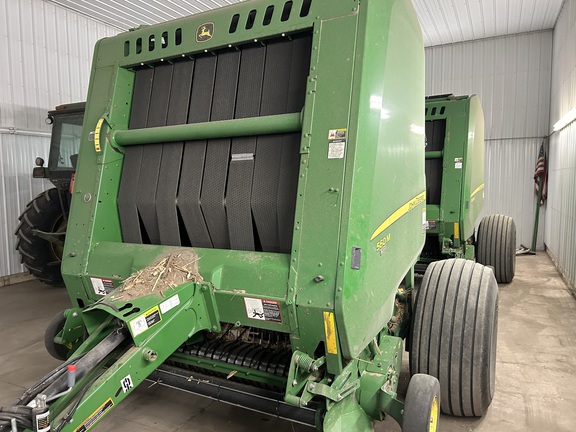 2021 John Deere 560M Baler/Round