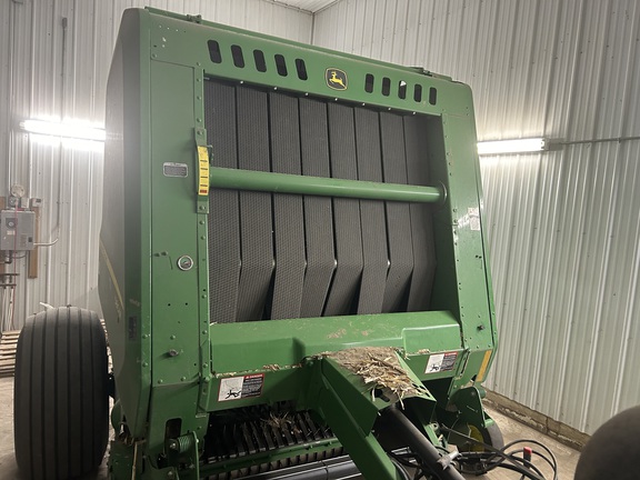 2021 John Deere 560M Baler/Round