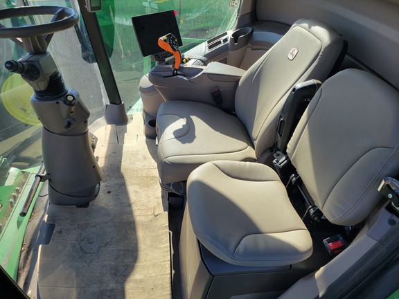 2024 John Deere S780 Combine