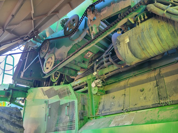 2024 John Deere S780 Combine