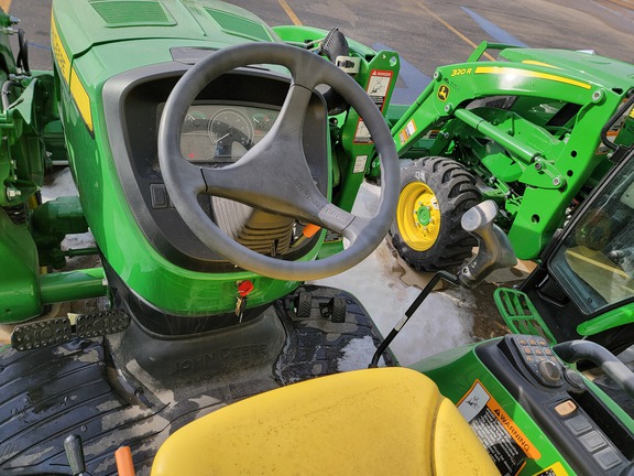 2023 John Deere 3033R Tractor Compact