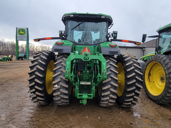 2024 John Deere 8R 250 Tractor