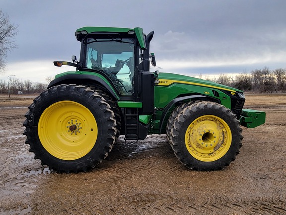 2024 John Deere 8R 250 Tractor