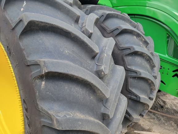 2024 John Deere 9R 640 Tractor 4WD