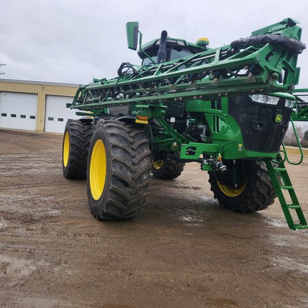 2022 John Deere 612R Sprayer/High Clearance