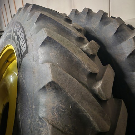 2022 John Deere 612R Sprayer/High Clearance