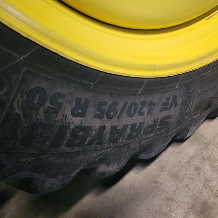 2022 John Deere 612R Sprayer/High Clearance