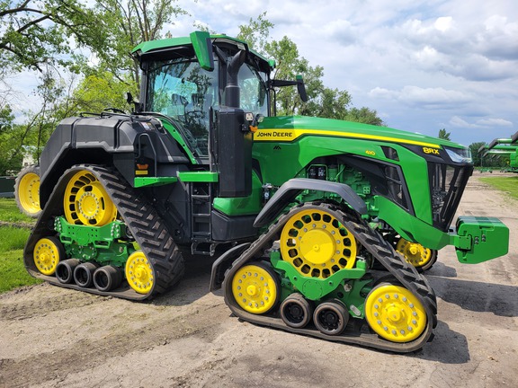 2024 John Deere 8RX 410 Tractor Rubber Track