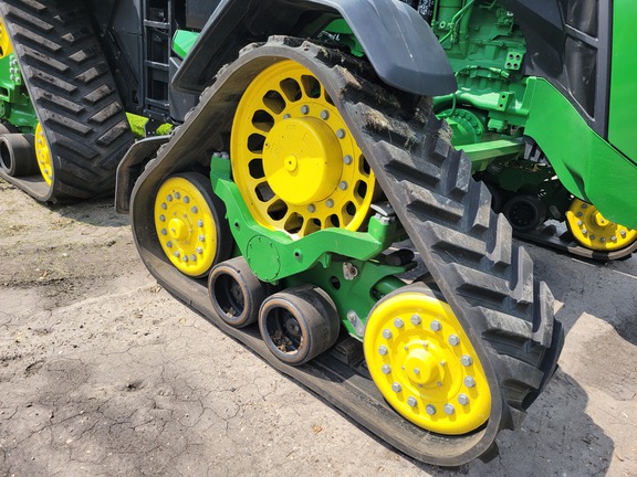 2024 John Deere 8RX 410 Tractor Rubber Track