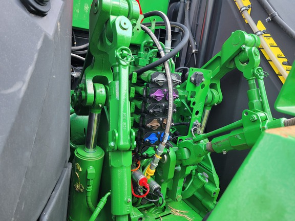 2024 John Deere 8RX 410 Tractor Rubber Track