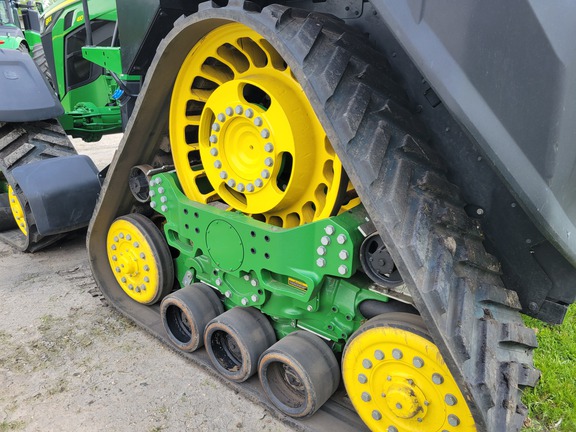 2024 John Deere 8RX 410 Tractor Rubber Track