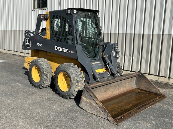 2022 John Deere 324G Skid Steer Loader