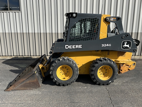 2022 John Deere 324G Skid Steer Loader