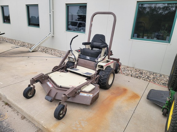 2009 Grasshopper 718 Mower/Front Deck