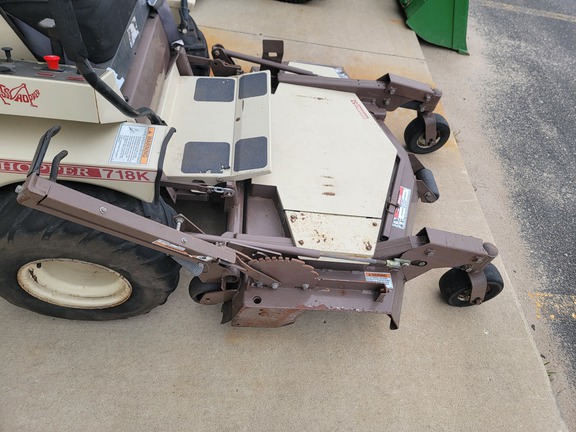 2009 Grasshopper 718 Mower/Front Deck