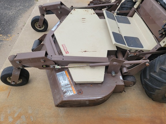 2009 Grasshopper 718 Mower/Front Deck