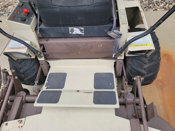 2009 Grasshopper 718 Mower/Front Deck