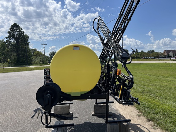 2023 Top Air 300-45 Sprayer/3pt