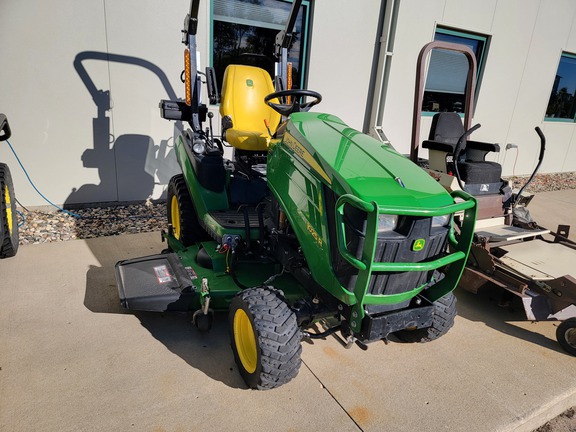 2021 John Deere 1025R Tractor Compact