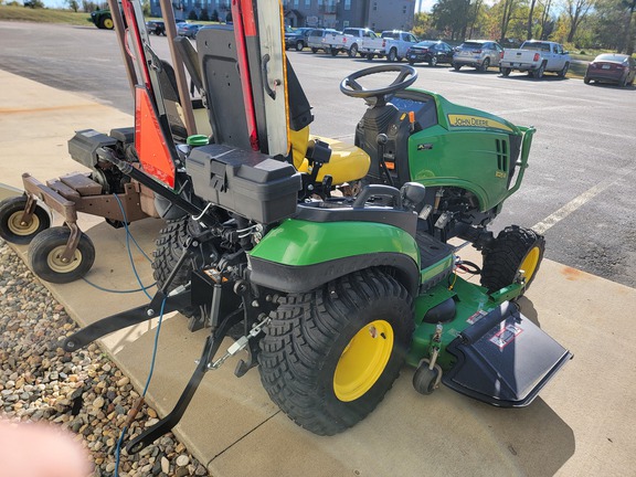 2021 John Deere 1025R Tractor Compact