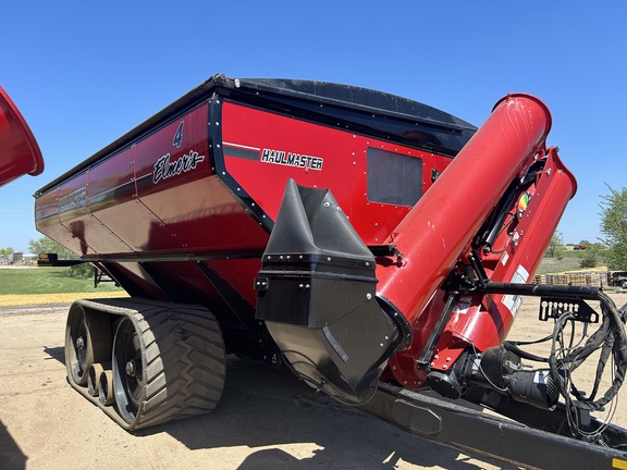 2021 Misc HaulMaster 1300 Grain Cart