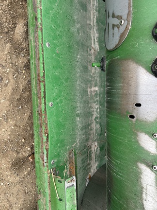 2009 John Deere 635F Header Combine