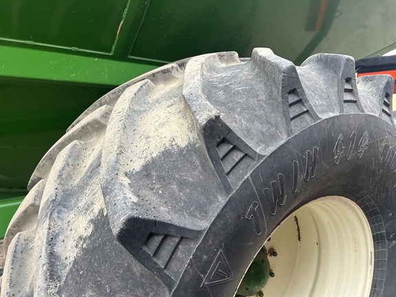 2009 Parker 938 Grain Cart