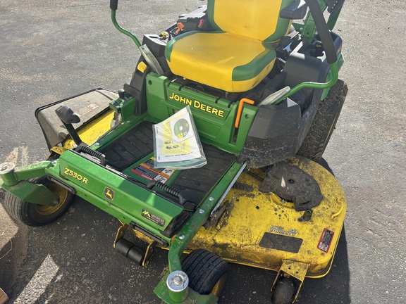 2021 John Deere Z530R Mower/Zero Turn