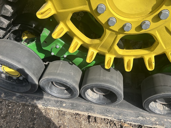 2025 John Deere S7 800 Combine