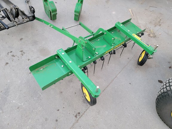 2002 John Deere GT235 Garden Tractor