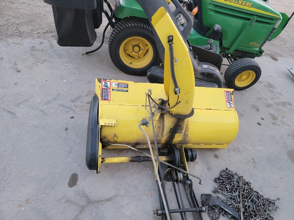 2002 John Deere GT235 Garden Tractor